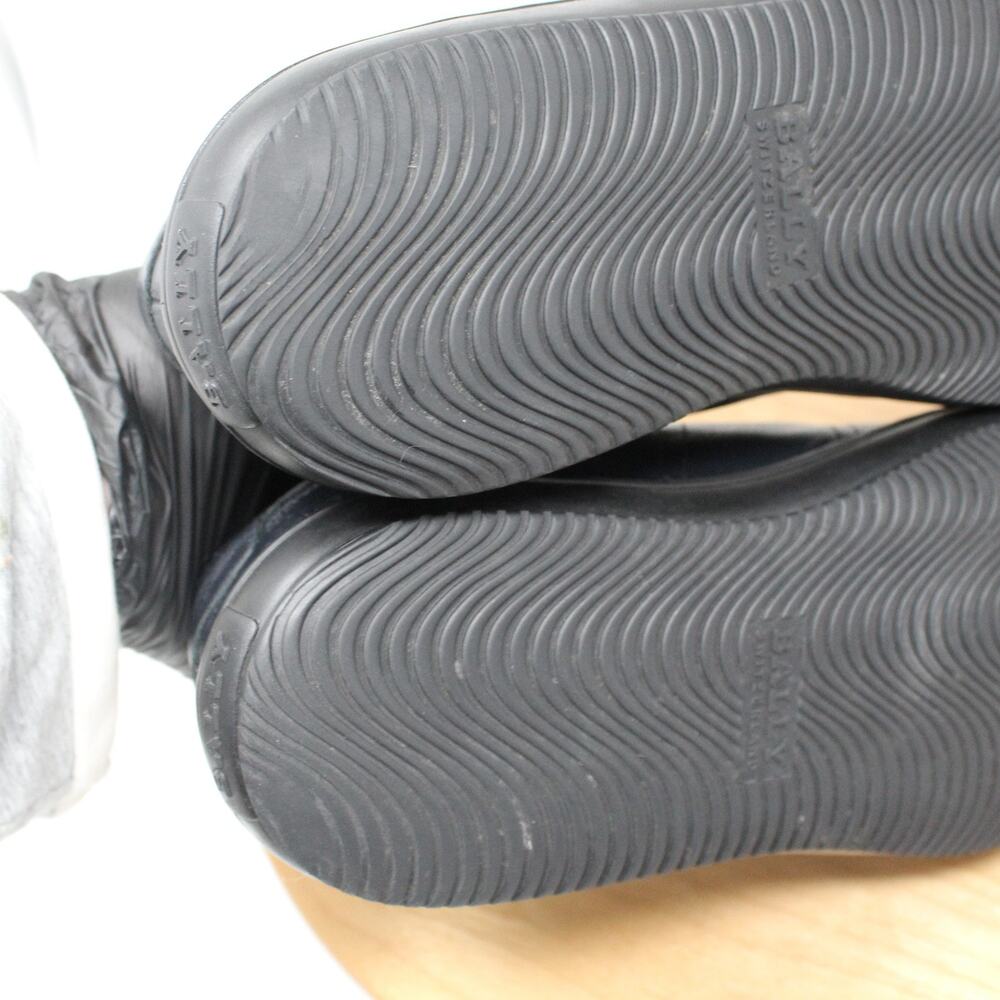 Sold - Picture 3 of 3